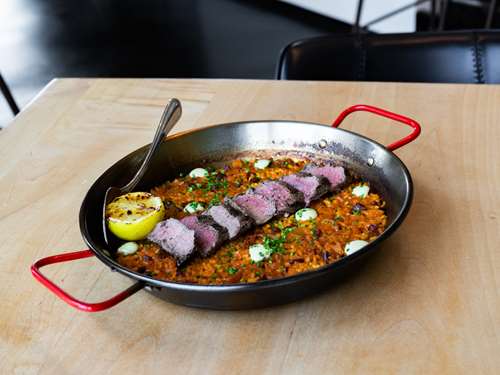 steak paella